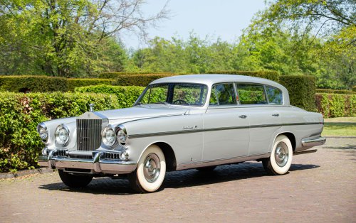 A Chinese Automaker Patented An In-Car Toilet That Slides Out And Disappears When You’re Done