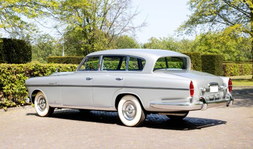 A Chinese Automaker Patented An In-Car Toilet That Slides Out And Disappears When You’re Done