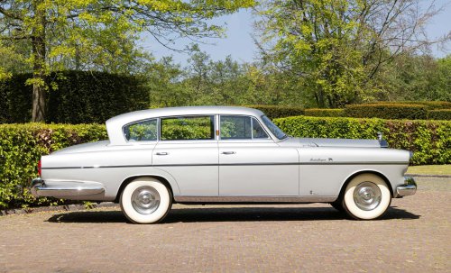 A Chinese Automaker Patented An In-Car Toilet That Slides Out And Disappears When You’re Done