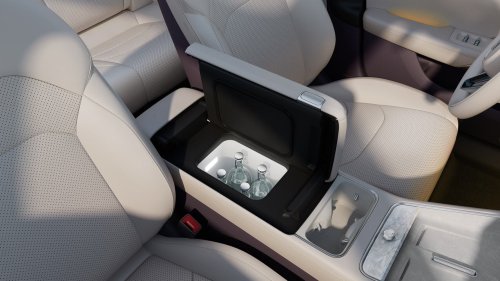 Porsche Charges $134K For The Taycan, SAIC Charges $32K For This