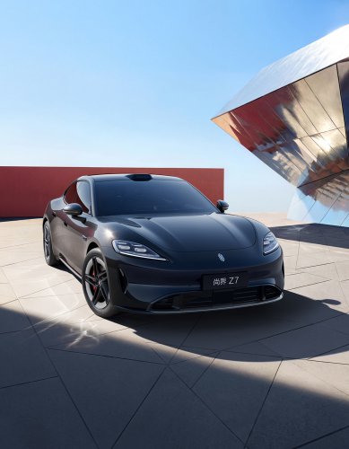 Porsche Charges $134K For The Taycan, SAIC Charges $32K For This