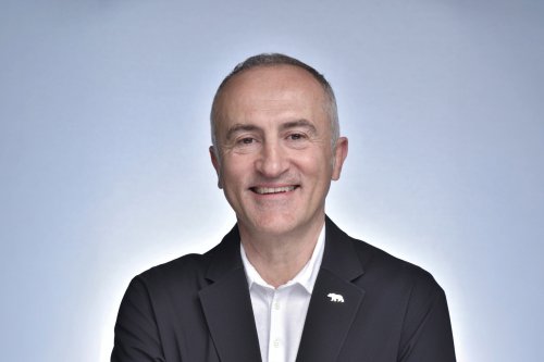 Lucid’s Elevator CEO Gets A $1.5M Salary, Two Company Cars, And A $1M Moving Allowance