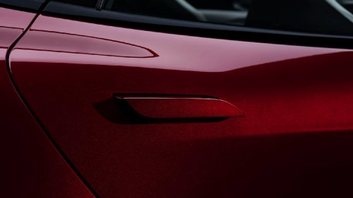 Tesla, You’d Have To Be High To Pay $159,420 For Tesla’s Signature Editions