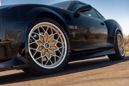 The Pontiac That Chevy Never Built Comes With Burt Reynolds’ Signature