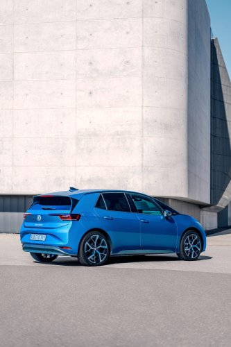 VW Spent Years Removing Knobs From Its Cars, The ID.3 Neo Puts Them Back
