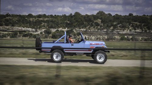 Vigilante’s Hemi-Powered Jeep Scrambler Costs More Than Three Wranglers 392s