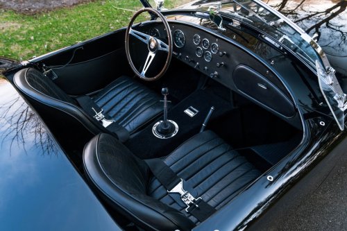 Even After Selling Your House, You Probably Can’t Afford This Shelby Cobra