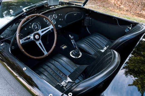 Even After Selling Your House, You Probably Can’t Afford This Shelby Cobra