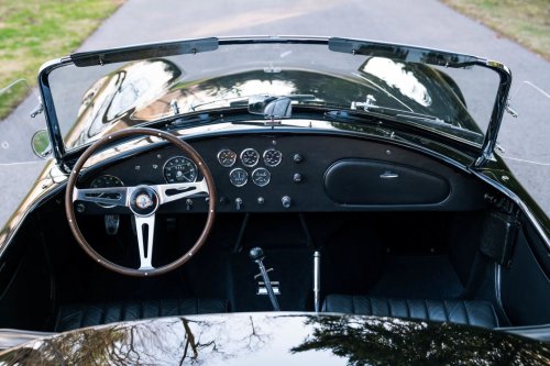 Even After Selling Your House, You Probably Can’t Afford This Shelby Cobra
