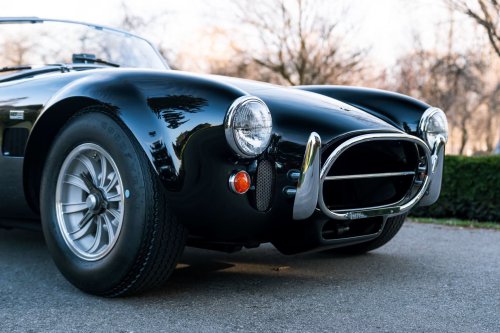 Even After Selling Your House, You Probably Can’t Afford This Shelby Cobra