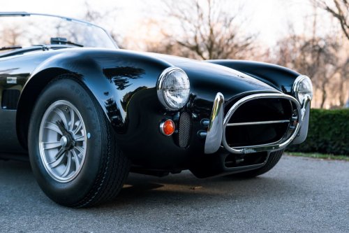Even After Selling Your House, You Probably Can’t Afford This Shelby Cobra