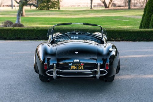 Even After Selling Your House, You Probably Can’t Afford This Shelby Cobra