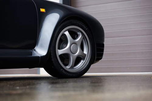One Of Porsche’s Few 959s Legally In America Has 3,521 Miles And No Reserve