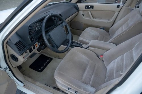 A Museum-Grade Legend V6 Turned Up In A Place Acura Never Sold One