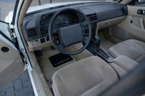 A Museum-Grade Legend V6 Turned Up In A Place Acura Never Sold One