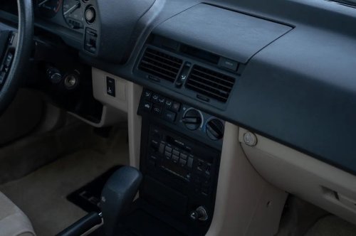 A Museum-Grade Legend V6 Turned Up In A Place Acura Never Sold One