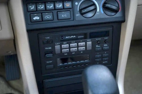 A Museum-Grade Legend V6 Turned Up In A Place Acura Never Sold One