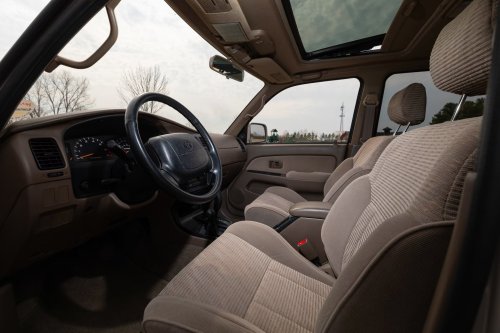 A 30-Year-Old 4Runner Just Sold For More Than A Brand-New One