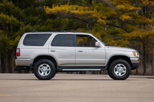 A 30-Year-Old 4Runner Just Sold For More Than A Brand-New One