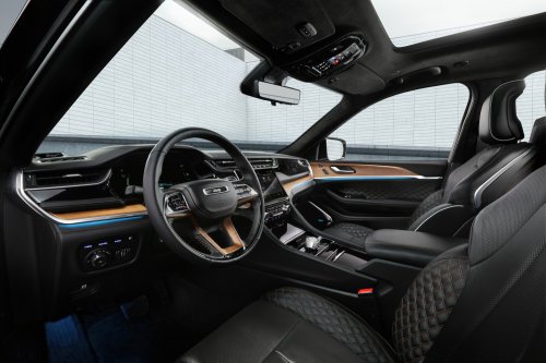 Over 517K Jeeps And Hondas Recalled For Airbag Issues
