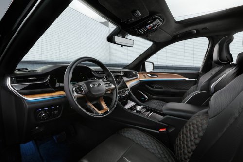 Over 517K Jeeps And Hondas Recalled For Airbag Issues