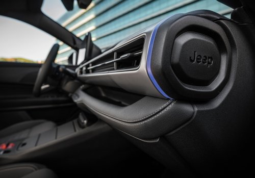 Jeep’s Refreshed Avenger Gets A Classier Cabin And New Turbo Engine