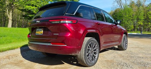 We Play Passenger With Stellantis Hands-Free Active Driving Assist | Review