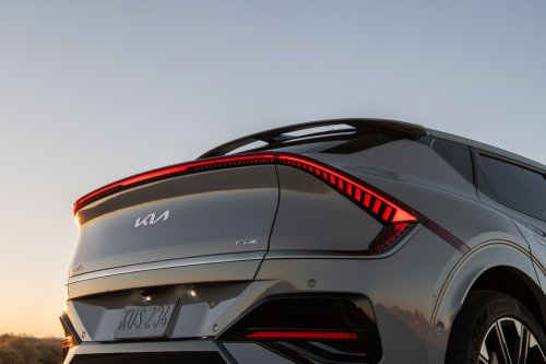EV6 Sales Tumbled Nearly 38%, Kia’s 2026 Pricing Tells The Rest