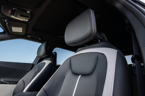 EV6 Sales Tumbled Nearly 38%, Kia’s 2026 Pricing Tells The Rest