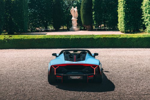 Lamborghini’s Most Powerful Open-Top Ever Will Only Reach 15 Buyers