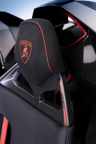 Lamborghini’s Most Powerful Open-Top Ever Will Only Reach 15 Buyers