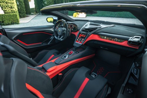 Lamborghini’s Most Powerful Open-Top Ever Will Only Reach 15 Buyers