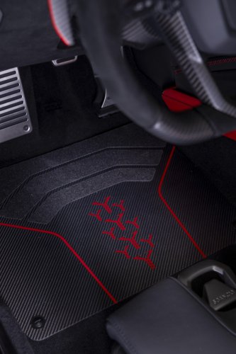 Lamborghini’s Most Powerful Open-Top Ever Will Only Reach 15 Buyers