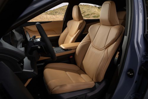 Lexus Engineers Couldn’t Stop Fighting Over The New ES, And It Wasn’t Power Or Screens