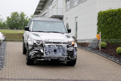 Land Rover Defender Facelift Will Usher In New Four-Seat Version