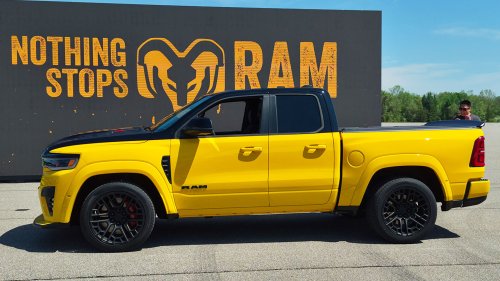 Would You Buy The Pickup Cab Style That Only 3% Of Buyers Choose?