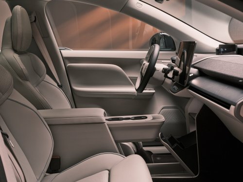 Every New Car In Europe Now Spies On Your Face With A Camera. America Is Next