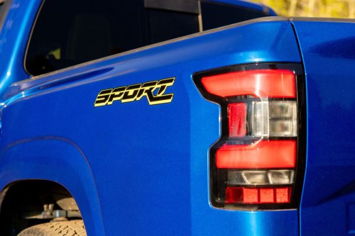 Nissan’s 2027 Frontier Sport Edition Brings A New Look For The PRO-4X Curious