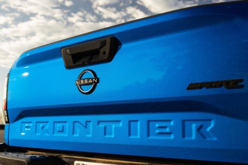 Nissan’s 2027 Frontier Sport Edition Brings A New Look For The PRO-4X Curious