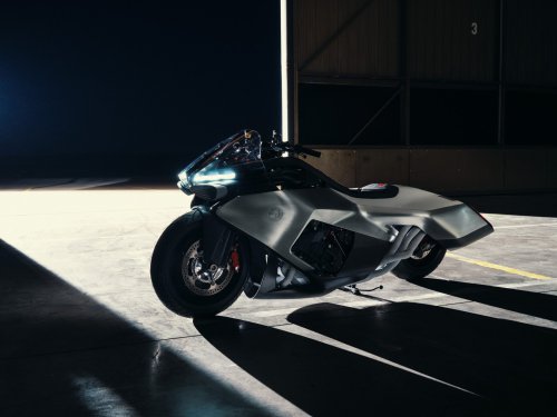 BMW’s Vision K18 Makes Honda’s Gold Wing Look Weirdly Sensible