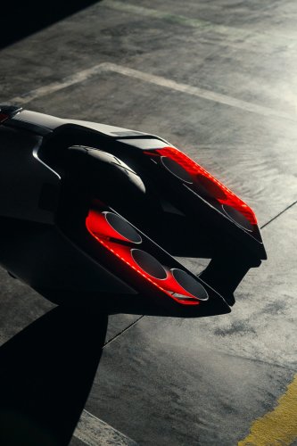 BMW’s Vision K18 Makes Honda’s Gold Wing Look Weirdly Sensible