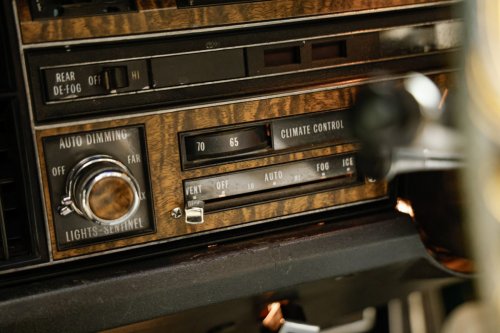 Could This Custom 1970s Cadillac Steering Wheel Help Save Boring, Modern Lookalike Interiors?