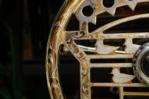 Could This Custom 1970s Cadillac Steering Wheel Help Save Boring, Modern Lookalike Interiors?