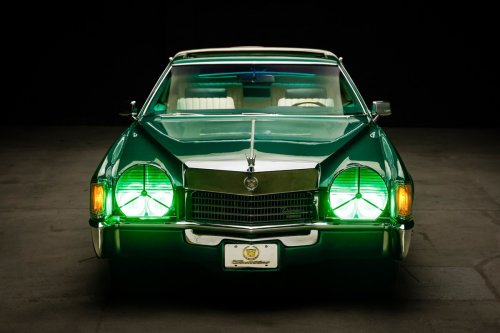 Could This Custom 1970s Cadillac Steering Wheel Help Save Boring, Modern Lookalike Interiors?