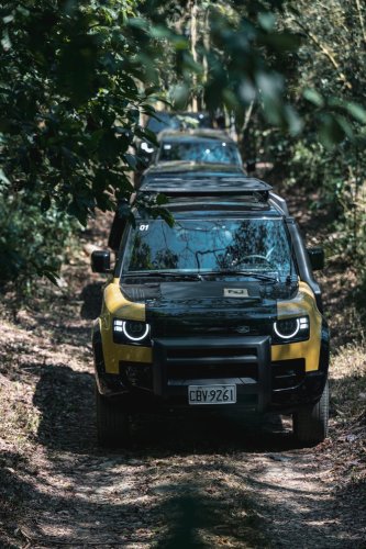 2.6 Tons Of Defender Trophy Crossed A Log Bridge We Built Ourselves