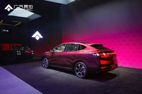 Porsche Built The Macan EV For The World, GAC Built A Bigger One For China