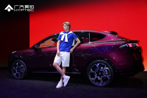 Porsche Built The Macan EV For The World, GAC Built A Bigger One For China
