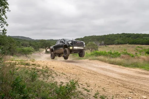 Hennessey, GMC, Hennessey Turns GMC’s Sierra AT4 Into A 700-HP Answer To The Raptor