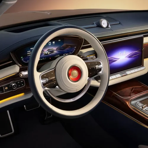 One Of China’s Fanciest Sedans Has Just Arrived In Russia At Double The Price