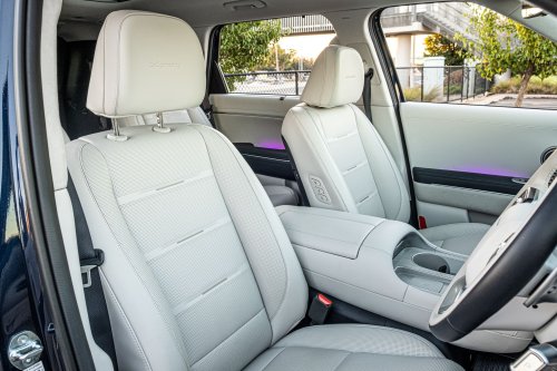 The 2026 Palisade Calligraphy Feels Like A Range Rover Autobiography For Hyundai Money | Review